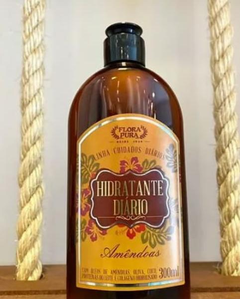 CREME HIDRATANTE DIARIO FLORA PURA AMENDOAS 300ML